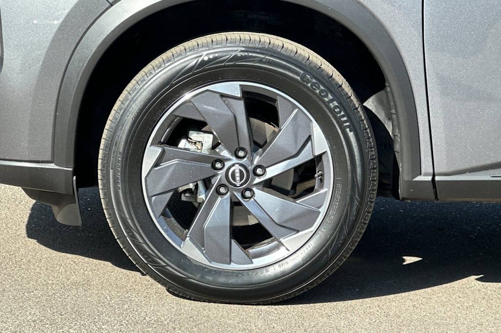 Thumbnail: 2025 Nissan Rogue - 8