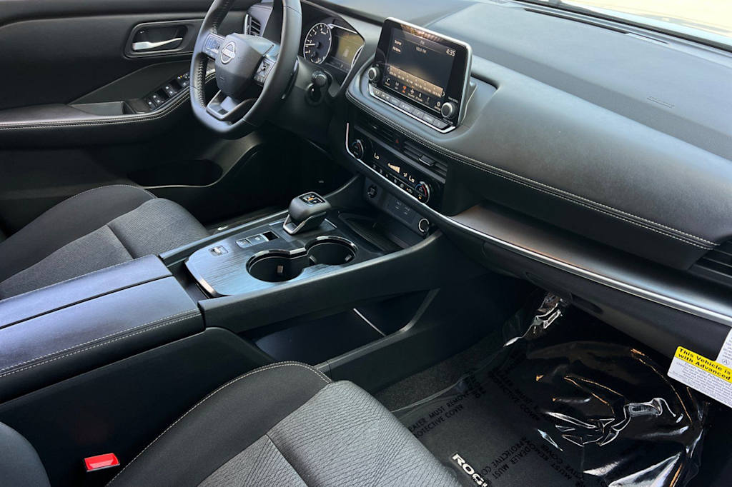 Thumbnail: 2026 Nissan Rogue - 13