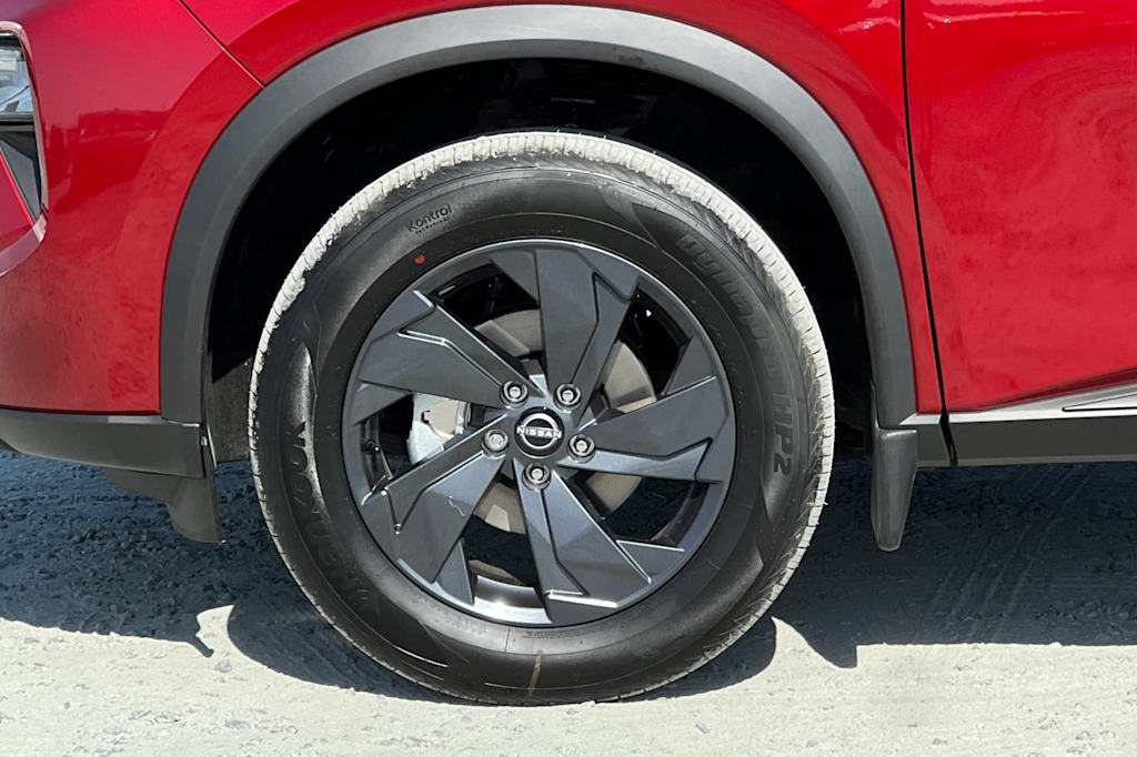 Thumbnail: 2026 Nissan Rogue - 8