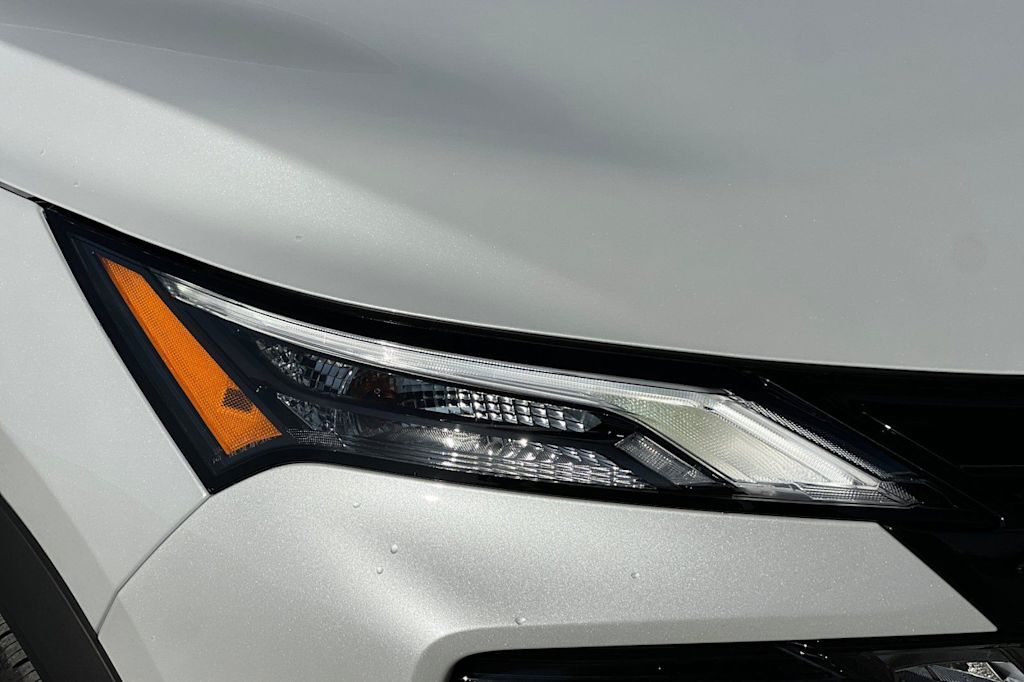 Thumbnail: 2026 Nissan Rogue - 32