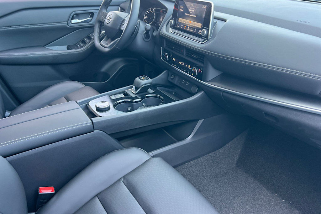 Thumbnail: 2026 Nissan Rogue - 11