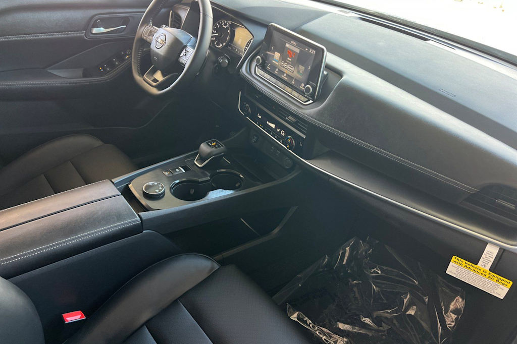 Thumbnail: 2026 Nissan Rogue - 12