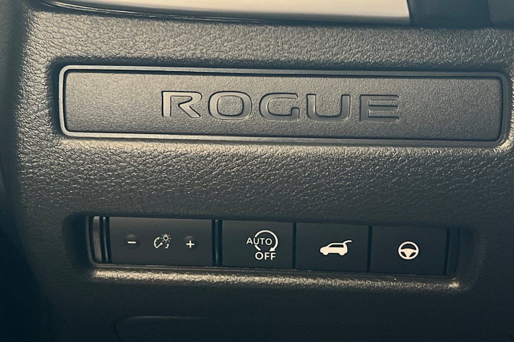 Thumbnail: 2026 Nissan Rogue - 31
