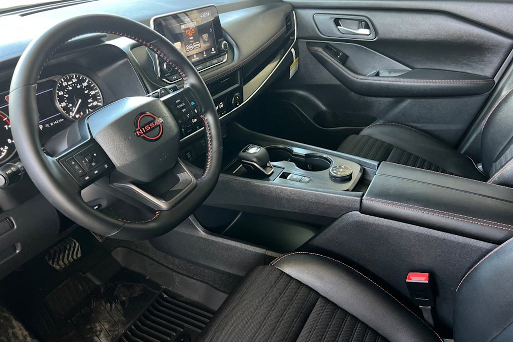 Thumbnail: 2026 Nissan Rogue - 8