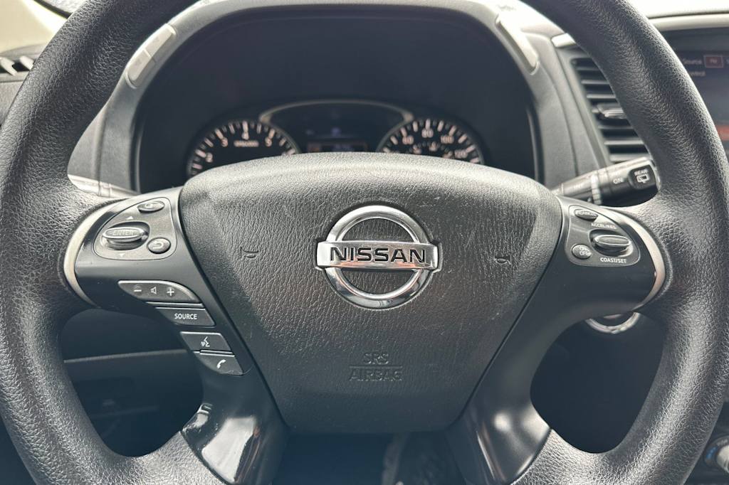 Thumbnail: 2020 Nissan Pathfinder - 30