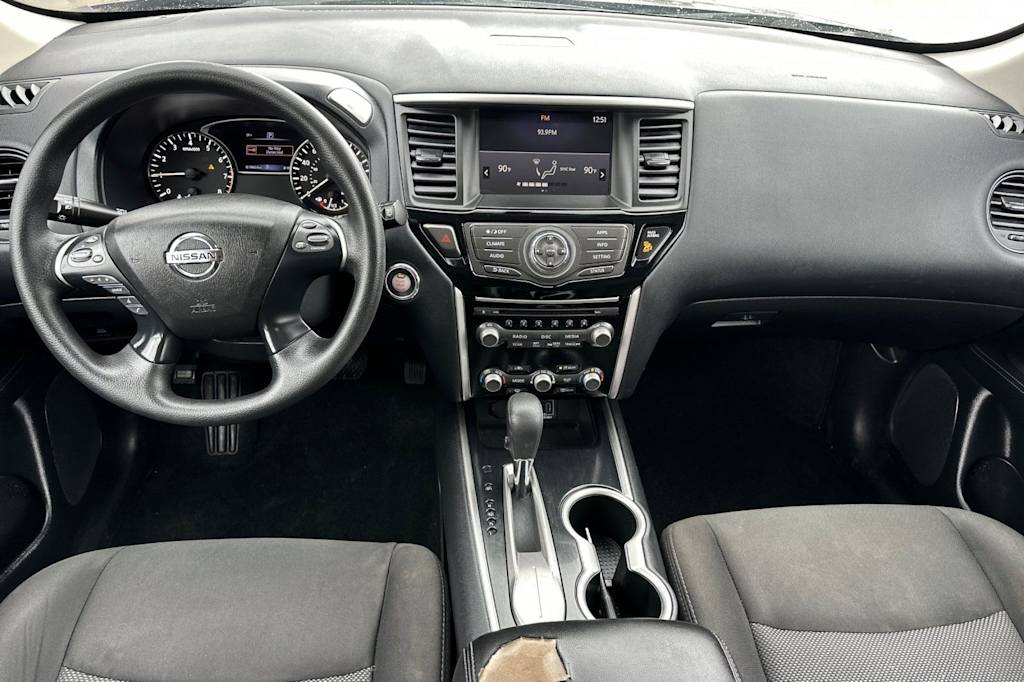 Thumbnail: 2020 Nissan Pathfinder - 2