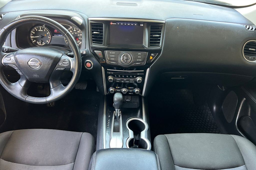 Thumbnail: 2020 Nissan Pathfinder - 2