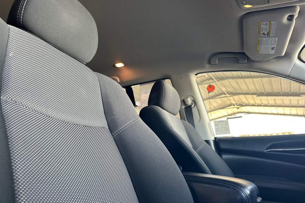 Thumbnail: 2019 Nissan Pathfinder - 10