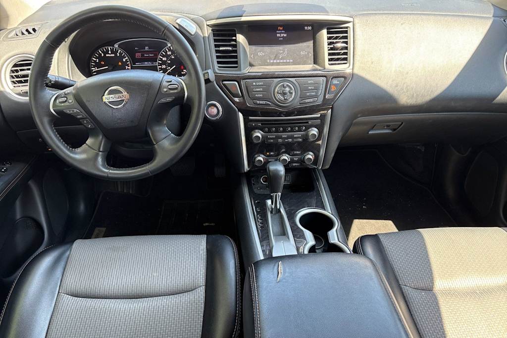 Thumbnail: 2019 Nissan Pathfinder - 2