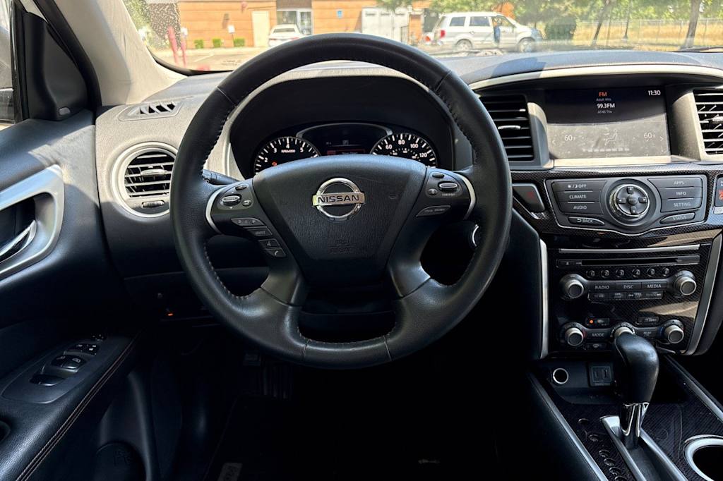 Thumbnail: 2019 Nissan Pathfinder - 12