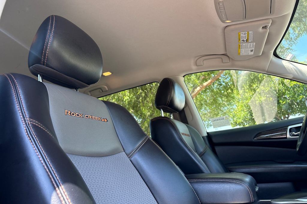 Thumbnail: 2019 Nissan Pathfinder - 10