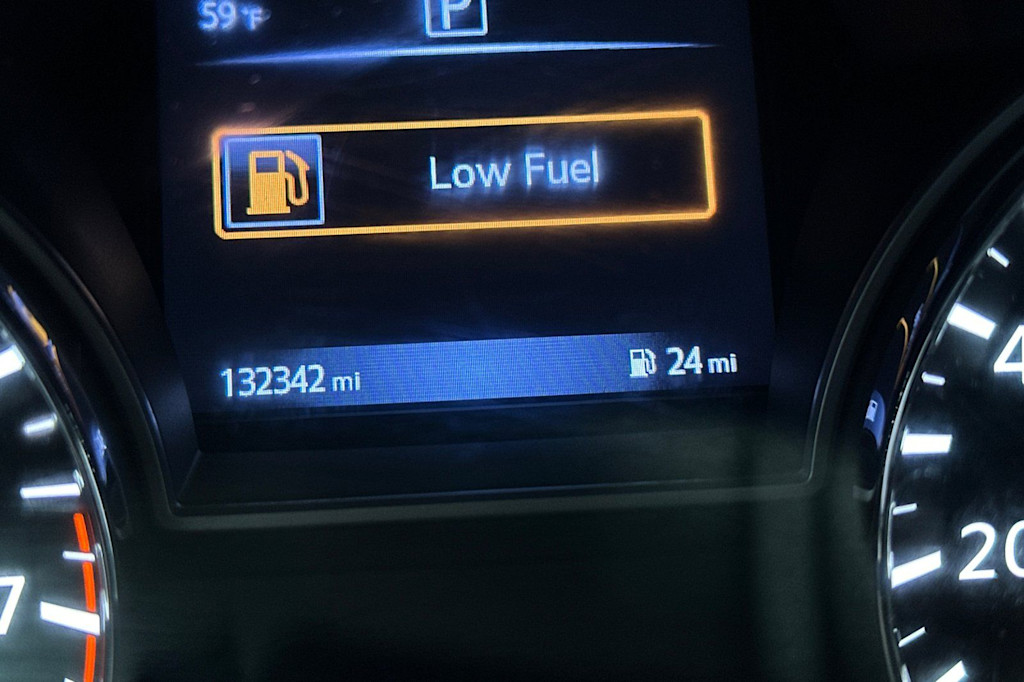 Thumbnail: 2017 Nissan Pathfinder - 15