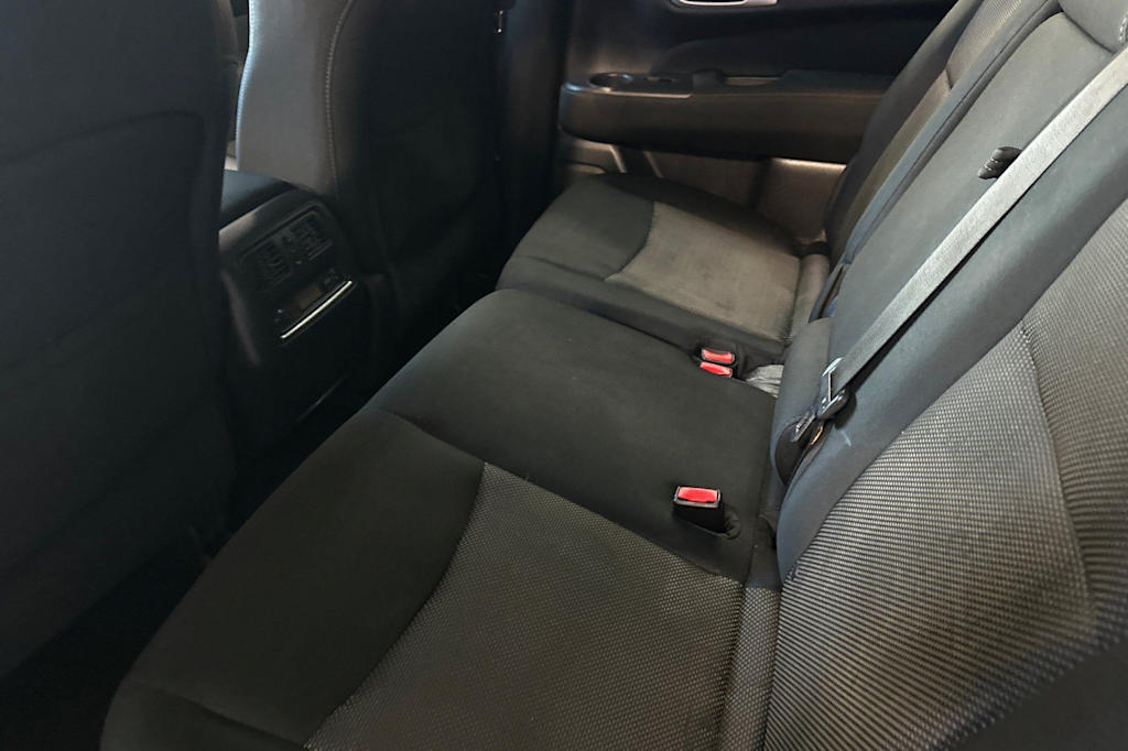 Thumbnail: 2017 Nissan Pathfinder - 10