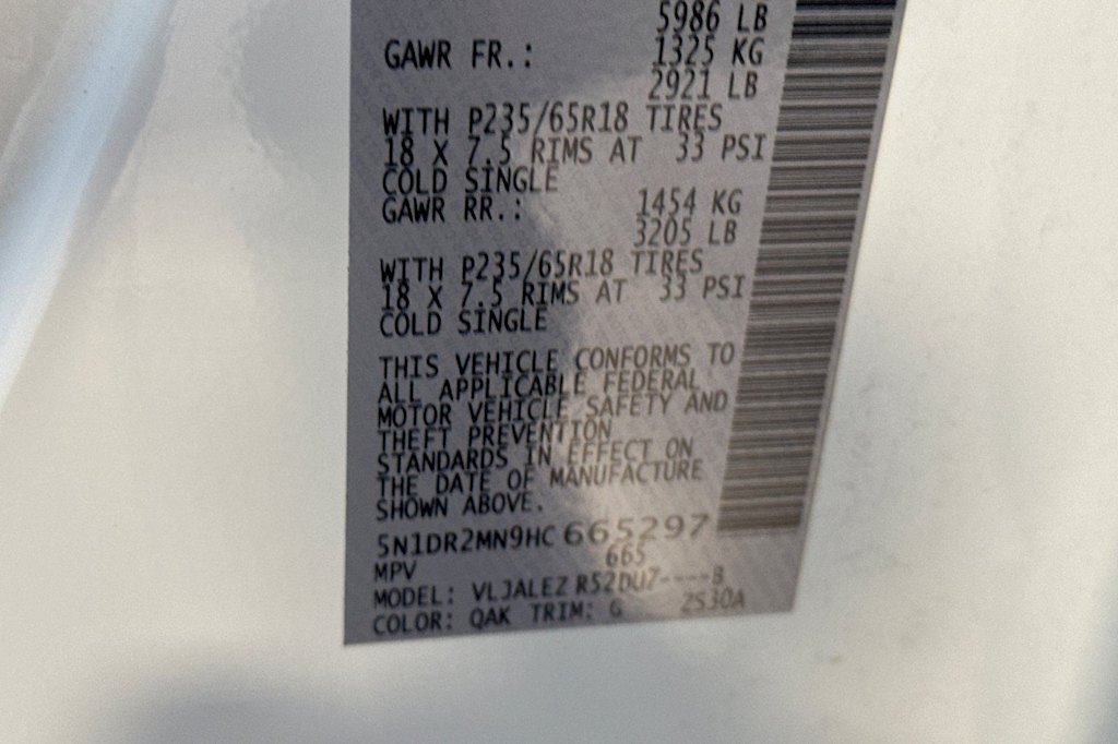 Thumbnail: 2017 Nissan Pathfinder - 16