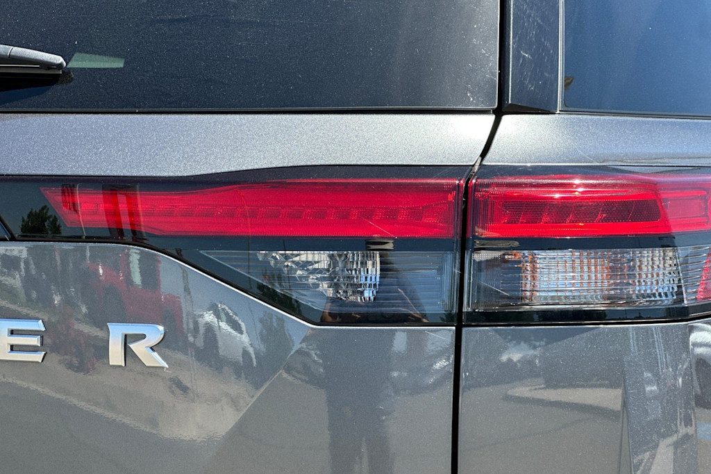 Thumbnail: 2025 Nissan Pathfinder - 35