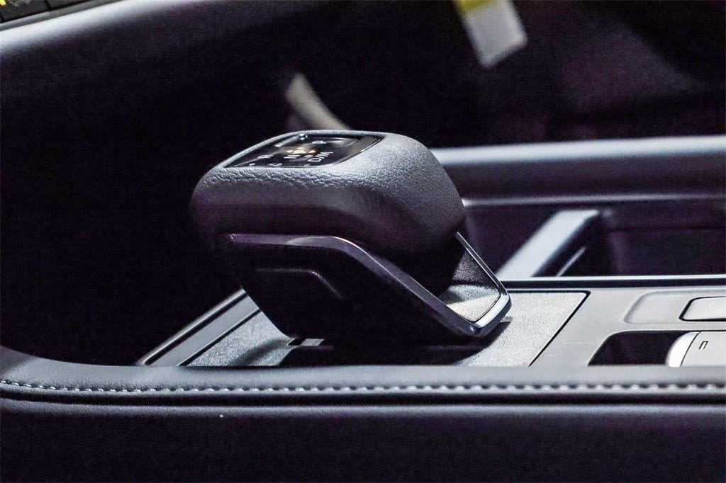 Thumbnail: 2025 Nissan Pathfinder - 10