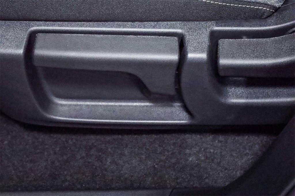 Thumbnail: 2025 Nissan Pathfinder - 18
