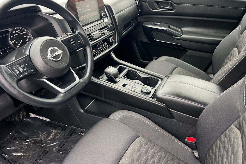 Thumbnail: 2025 Nissan Pathfinder - 9