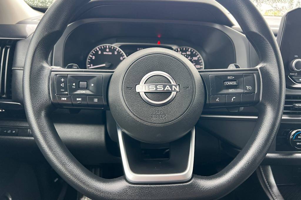 Thumbnail: 2025 Nissan Pathfinder - 13