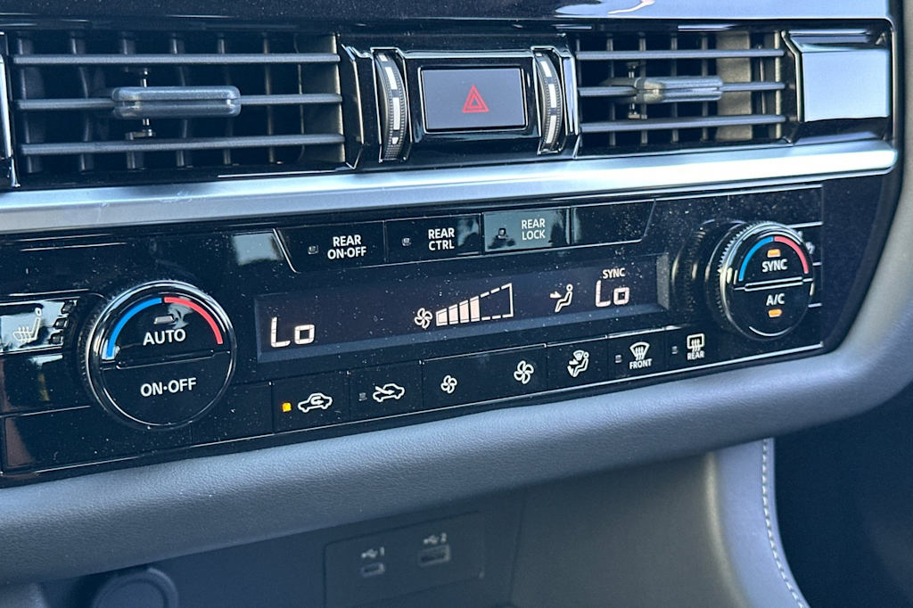 Thumbnail: 2025 Nissan Pathfinder - 26