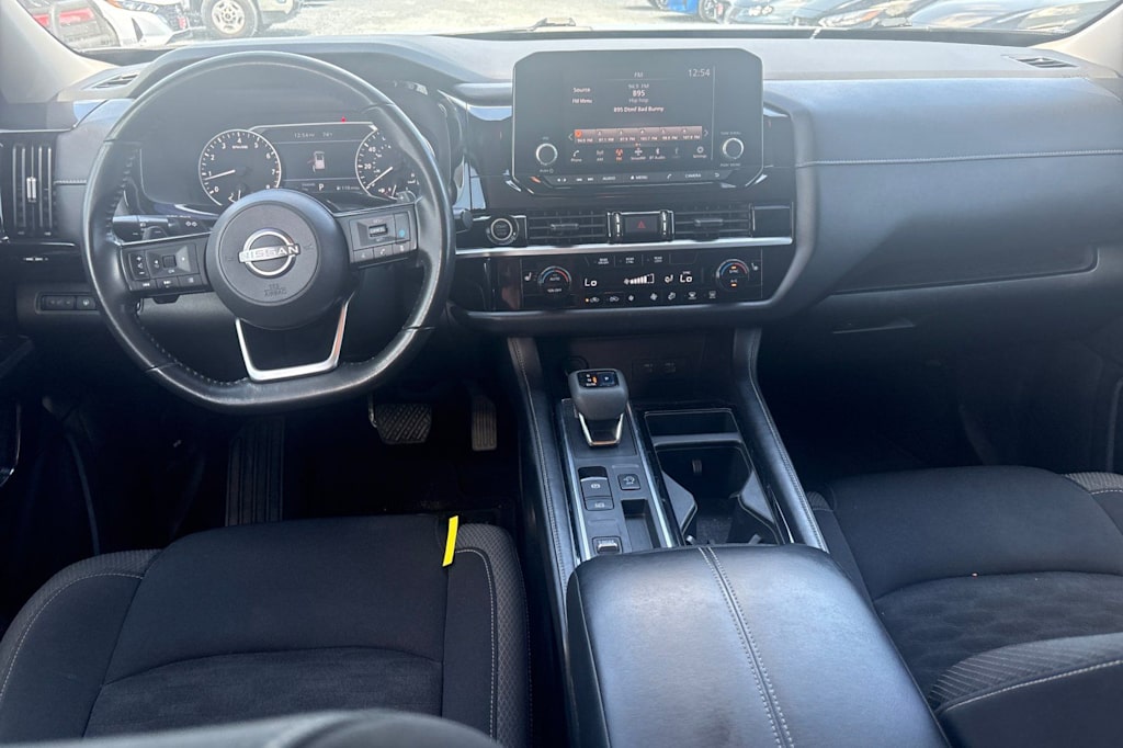 Thumbnail: 2022 Nissan Pathfinder - 2