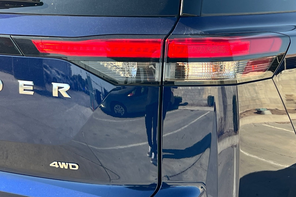 Thumbnail: 2025 Nissan Pathfinder - 25