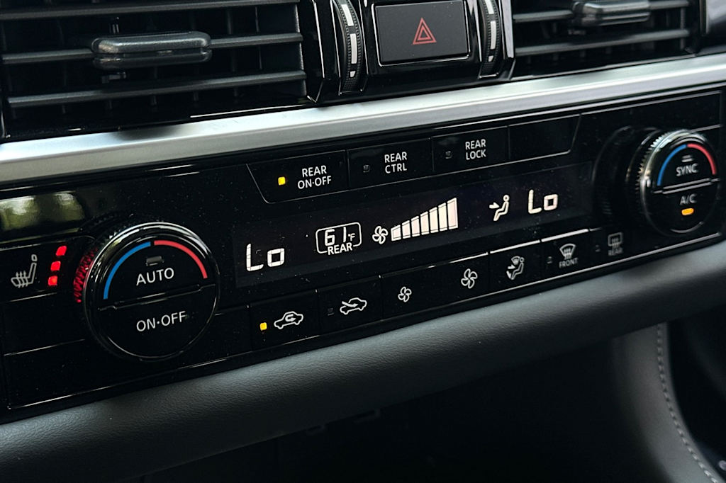 Thumbnail: 2025 Nissan Pathfinder - 25