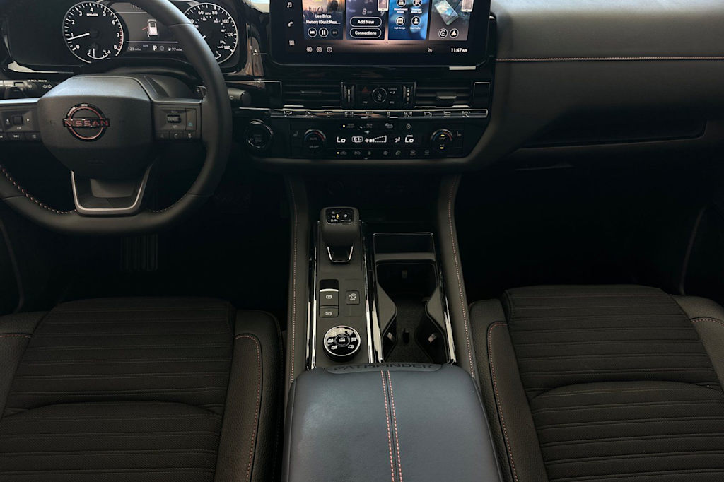 Thumbnail: 2026 Nissan Pathfinder - 2