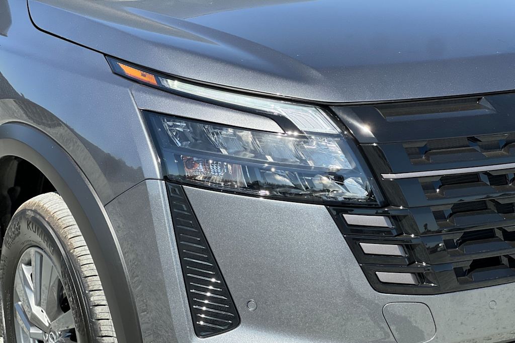 Thumbnail: 2026 Nissan Pathfinder - 32