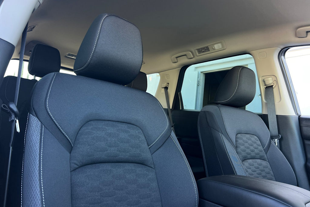 Thumbnail: 2026 Nissan Pathfinder - 10