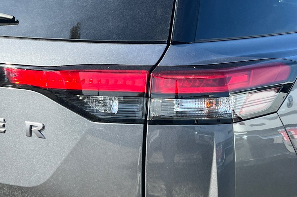 Thumbnail: 2026 Nissan Pathfinder - 24