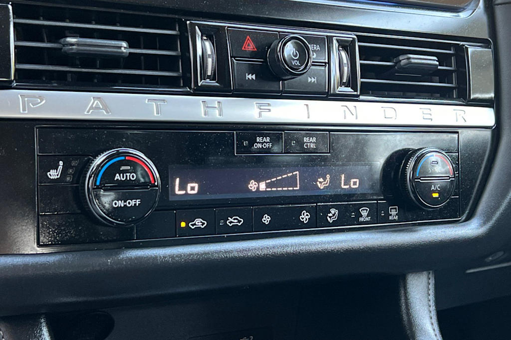 Thumbnail: 2026 Nissan Pathfinder - 30