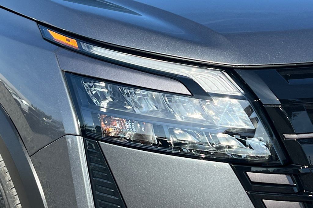Thumbnail: 2026 Nissan Pathfinder - 34