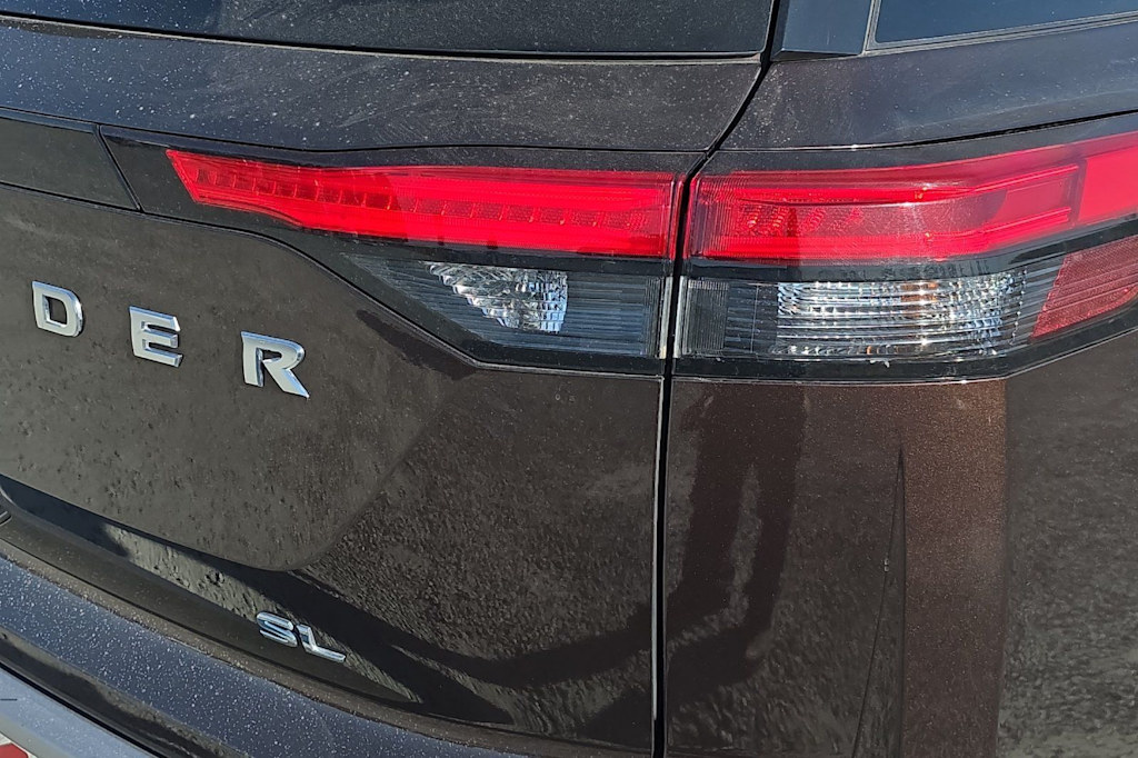 Thumbnail: 2022 Nissan Pathfinder - 20