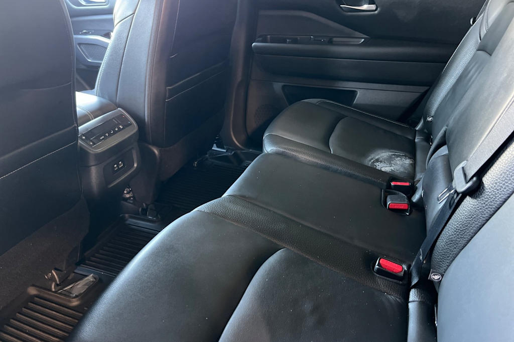 Thumbnail: 2023 Nissan Pathfinder - 10