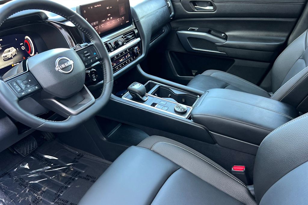 Thumbnail: 2026 Nissan Pathfinder - 9