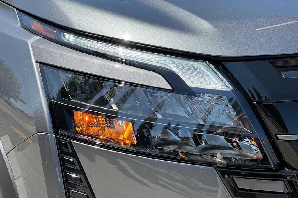 Thumbnail: 2026 Nissan Pathfinder - 34