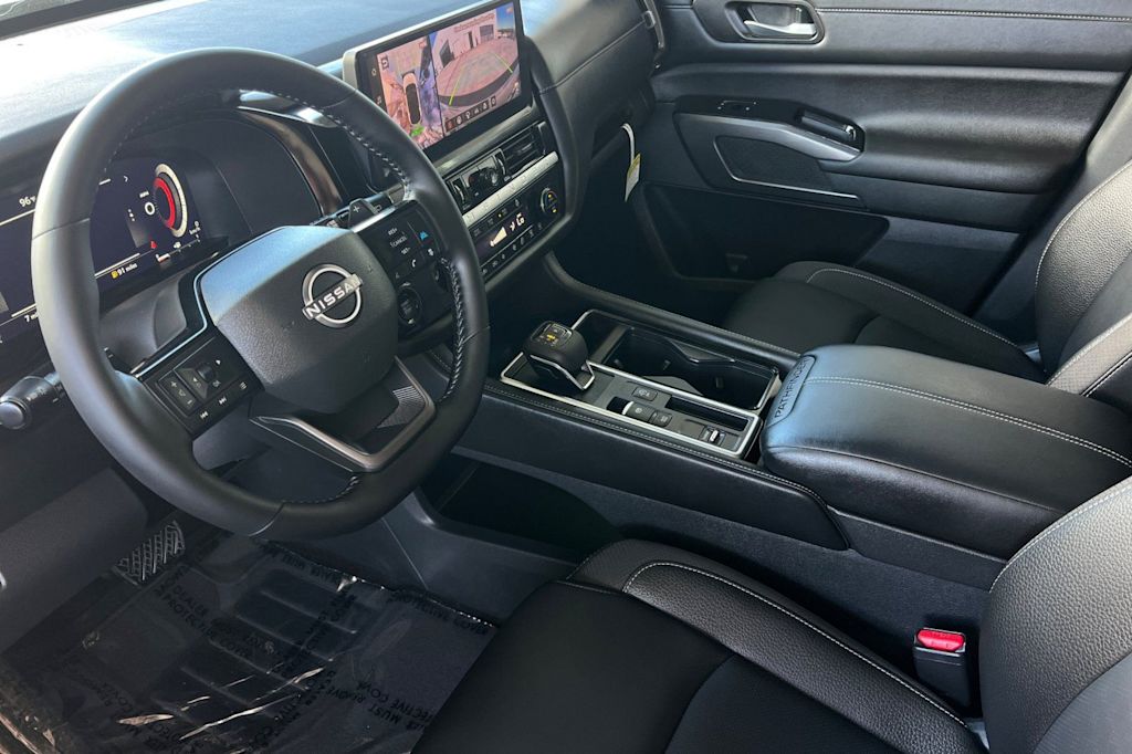 Thumbnail: 2026 Nissan Pathfinder - 8