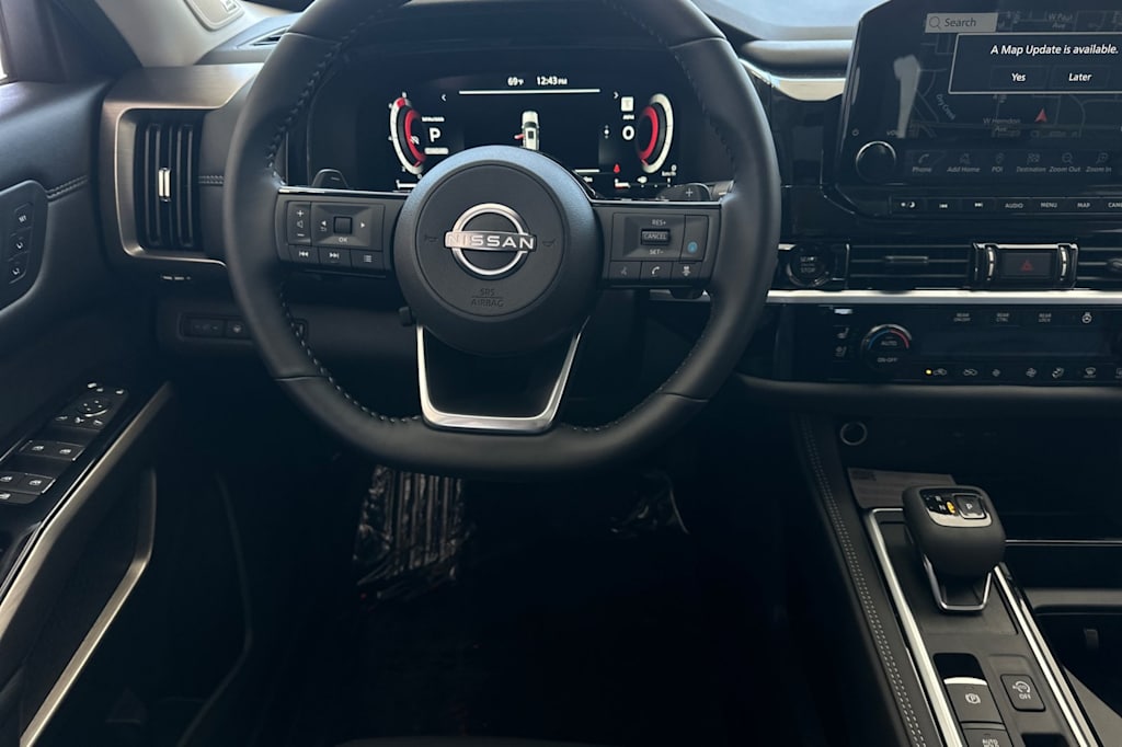 Thumbnail: 2025 Nissan Pathfinder - 11