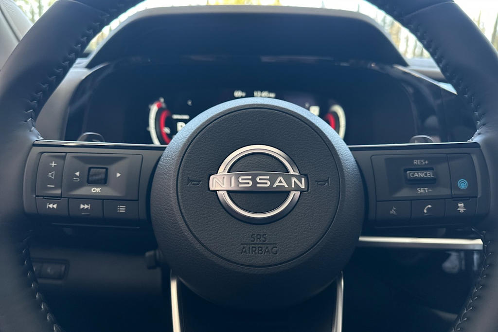 Thumbnail: 2025 Nissan Pathfinder - 31