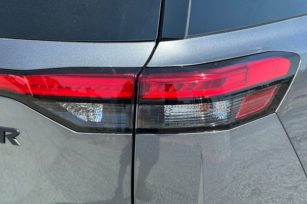 Thumbnail: 2025 Nissan Pathfinder - 35