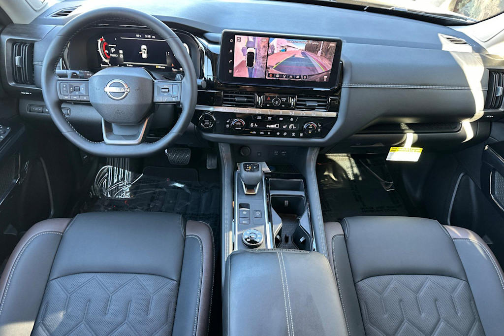 Thumbnail: 2026 Nissan Pathfinder - 2
