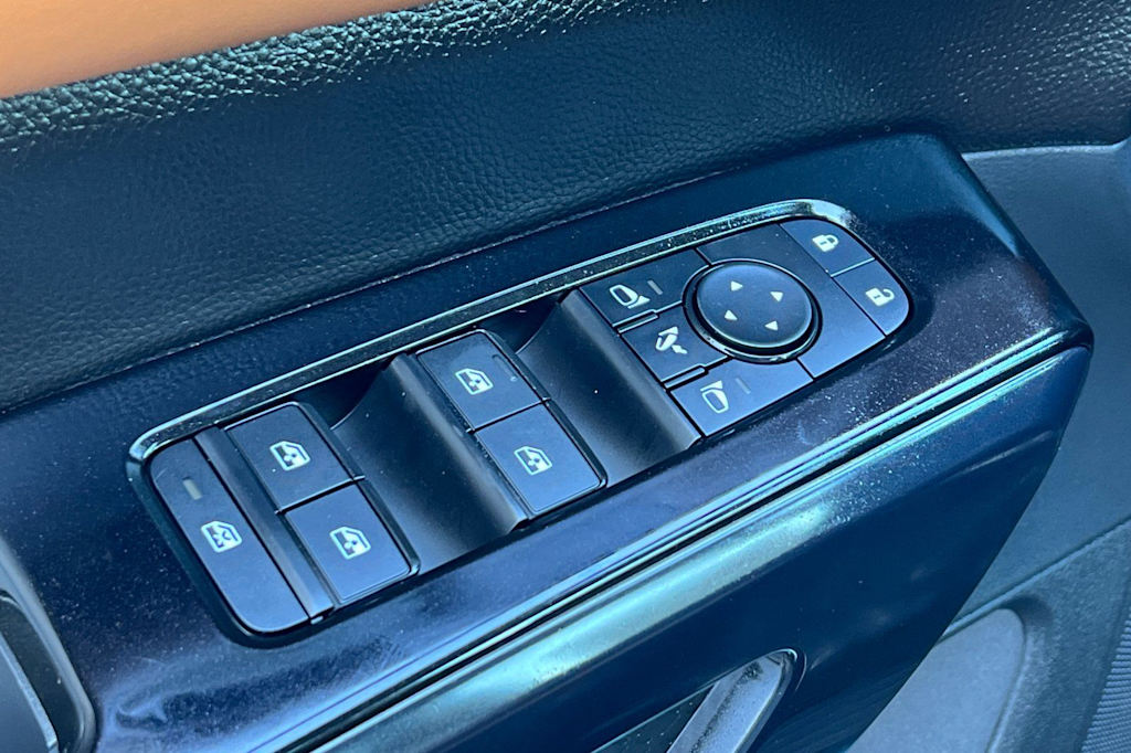 Thumbnail: 2026 Nissan Pathfinder - 24