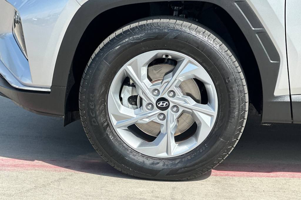 Thumbnail: 2022 Hyundai Tucson - 8
