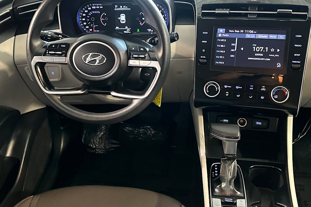 Thumbnail: 2022 Hyundai Tucson - 12