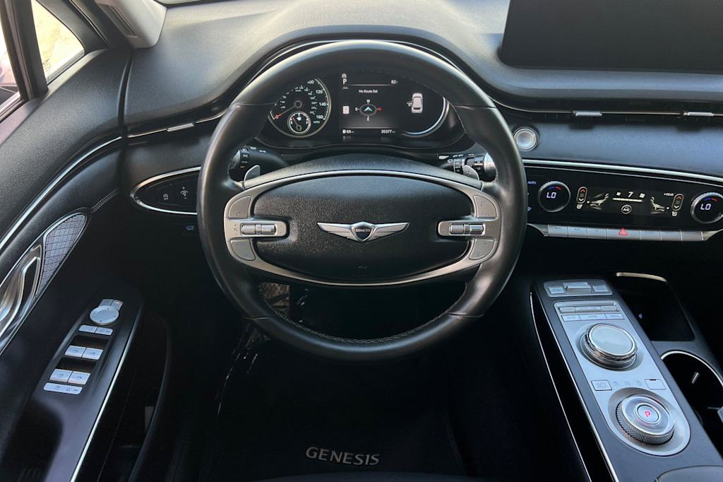 Thumbnail: 2025 Genesis GV70 - 11
