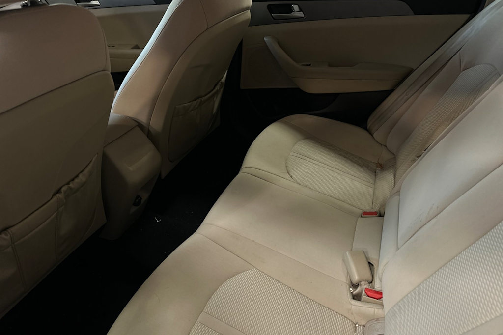 Thumbnail: 2015 Hyundai Sonata - 11