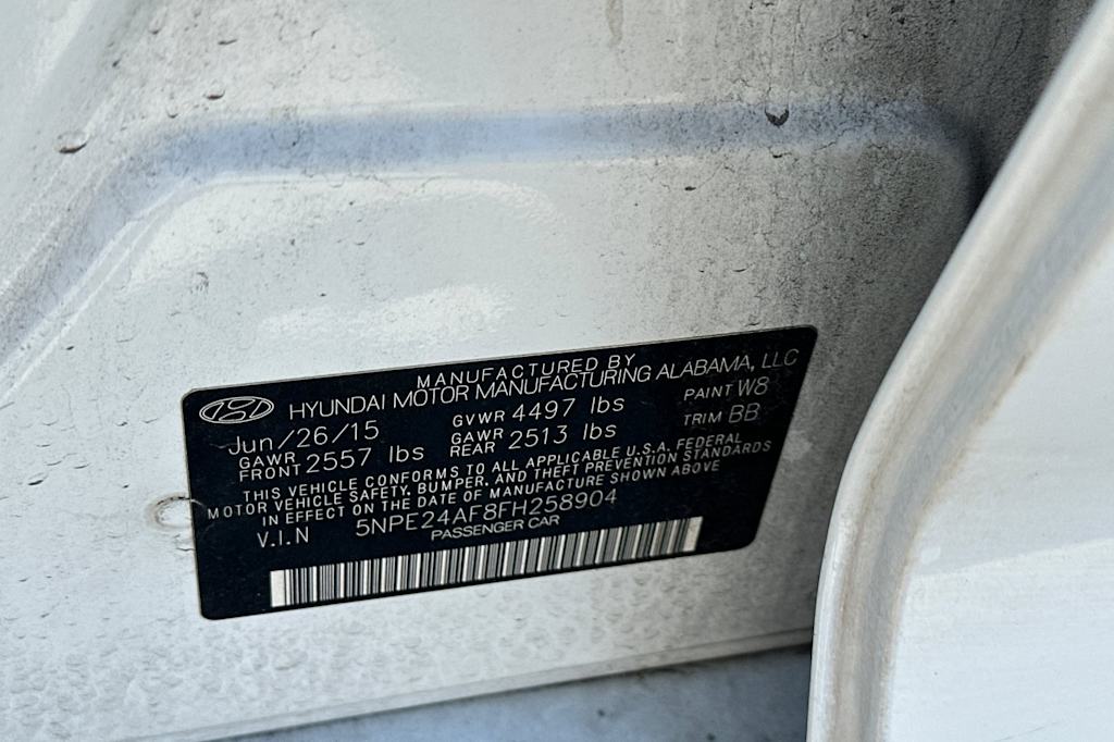 Thumbnail: 2015 Hyundai Sonata - 18
