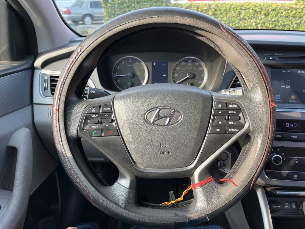 2016 Hyundai Sonata SE 27