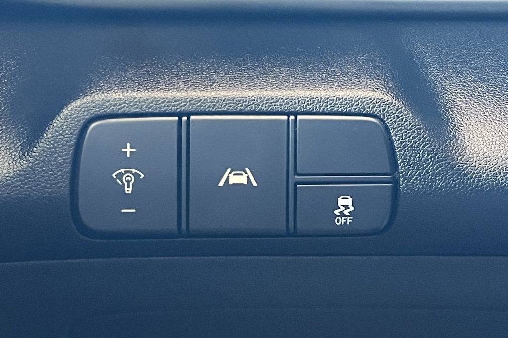 Thumbnail: 2021 Hyundai Elantra - 34